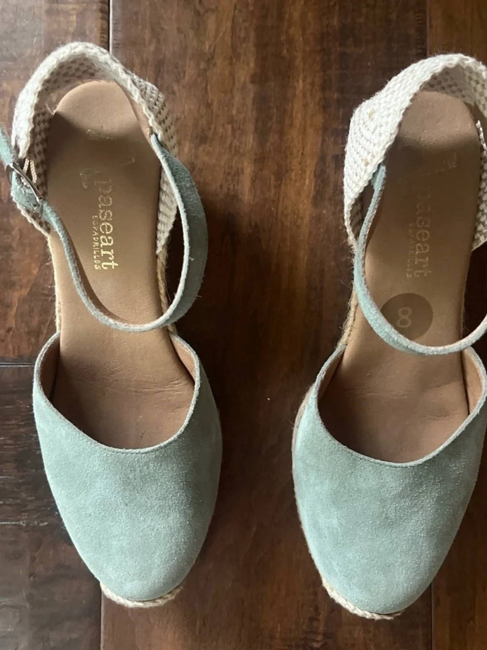 Paseart sage mint green suede ankle strap espadrille wedge sandals Sz. 8
